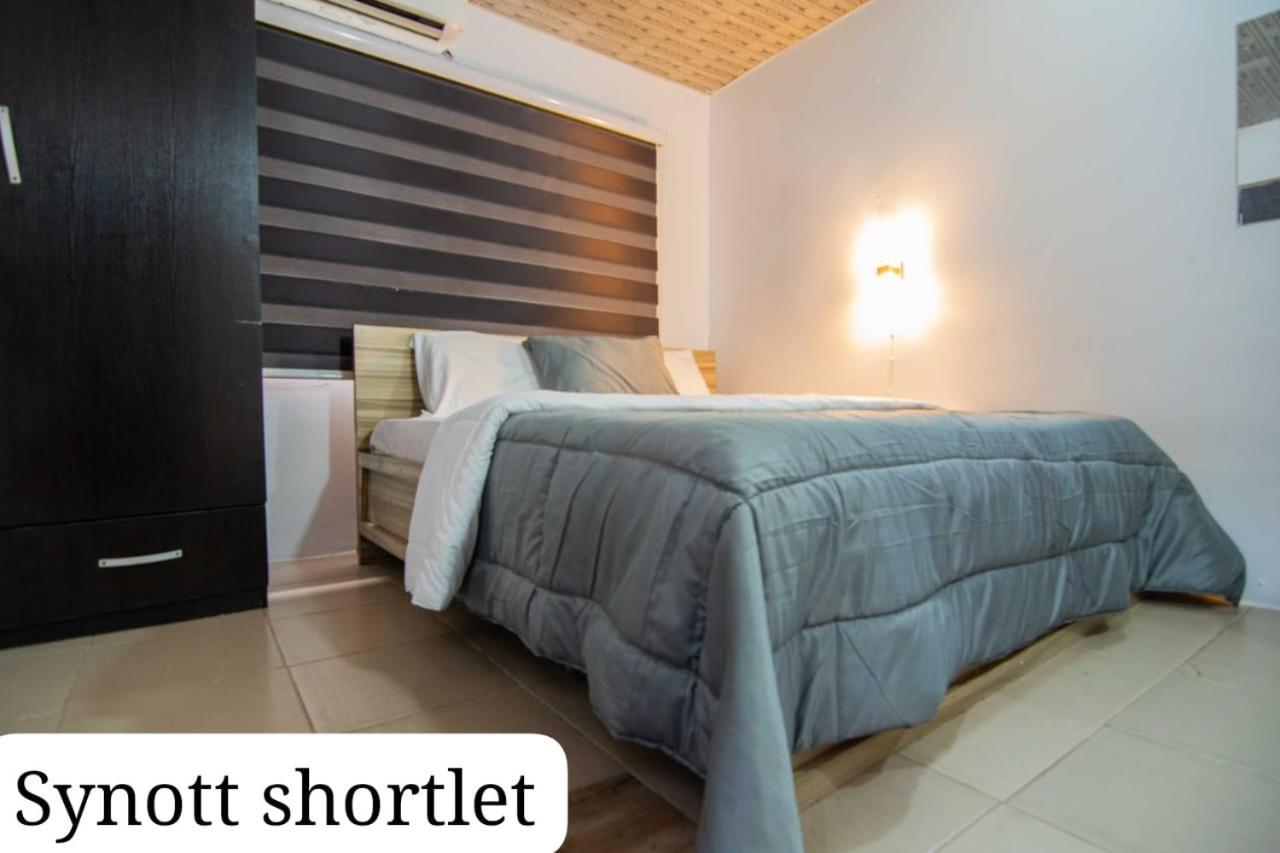 Synott Apartment อีเคจา ภายนอก รูปภาพ