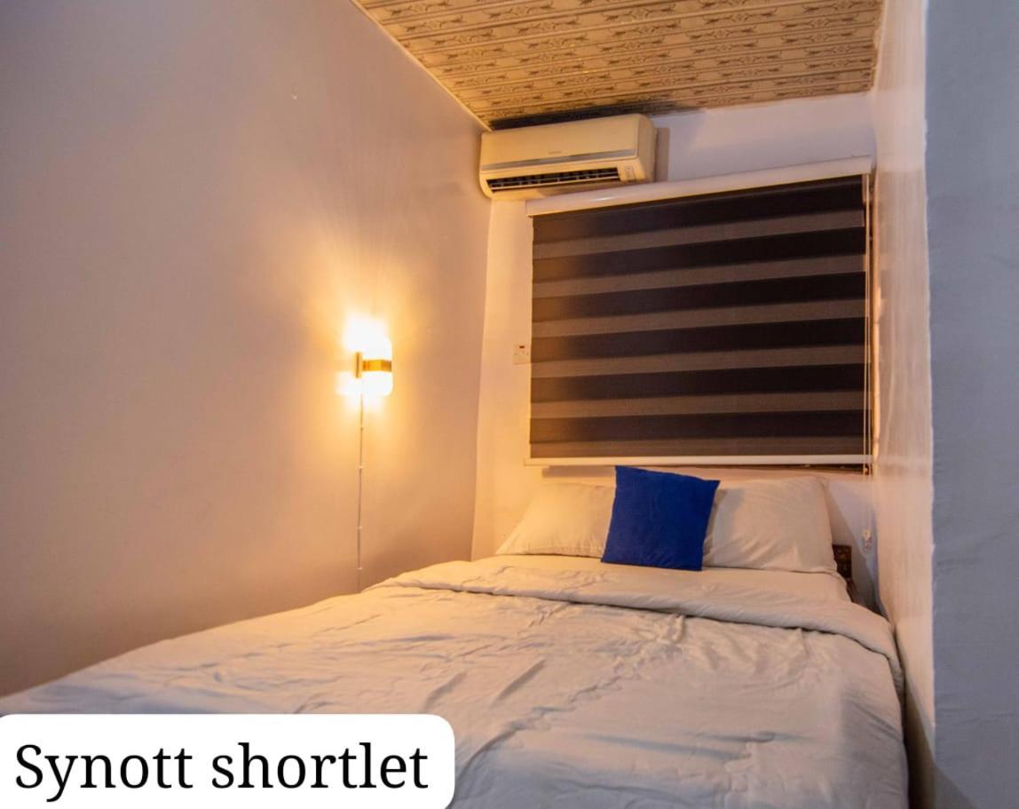 Synott Apartment อีเคจา ภายนอก รูปภาพ